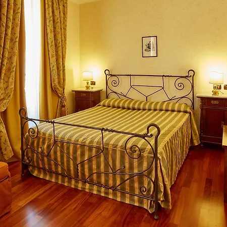 Liberty Hotel 3*