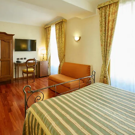 Liberty Hotel 3*